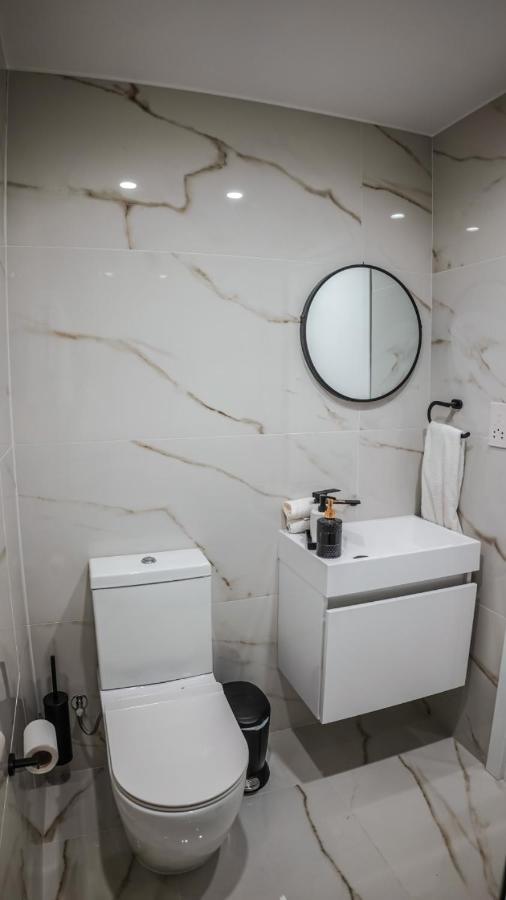 Cosea Living: Seaside Luxury Suite In Harbour 107A Paphos Luaran gambar